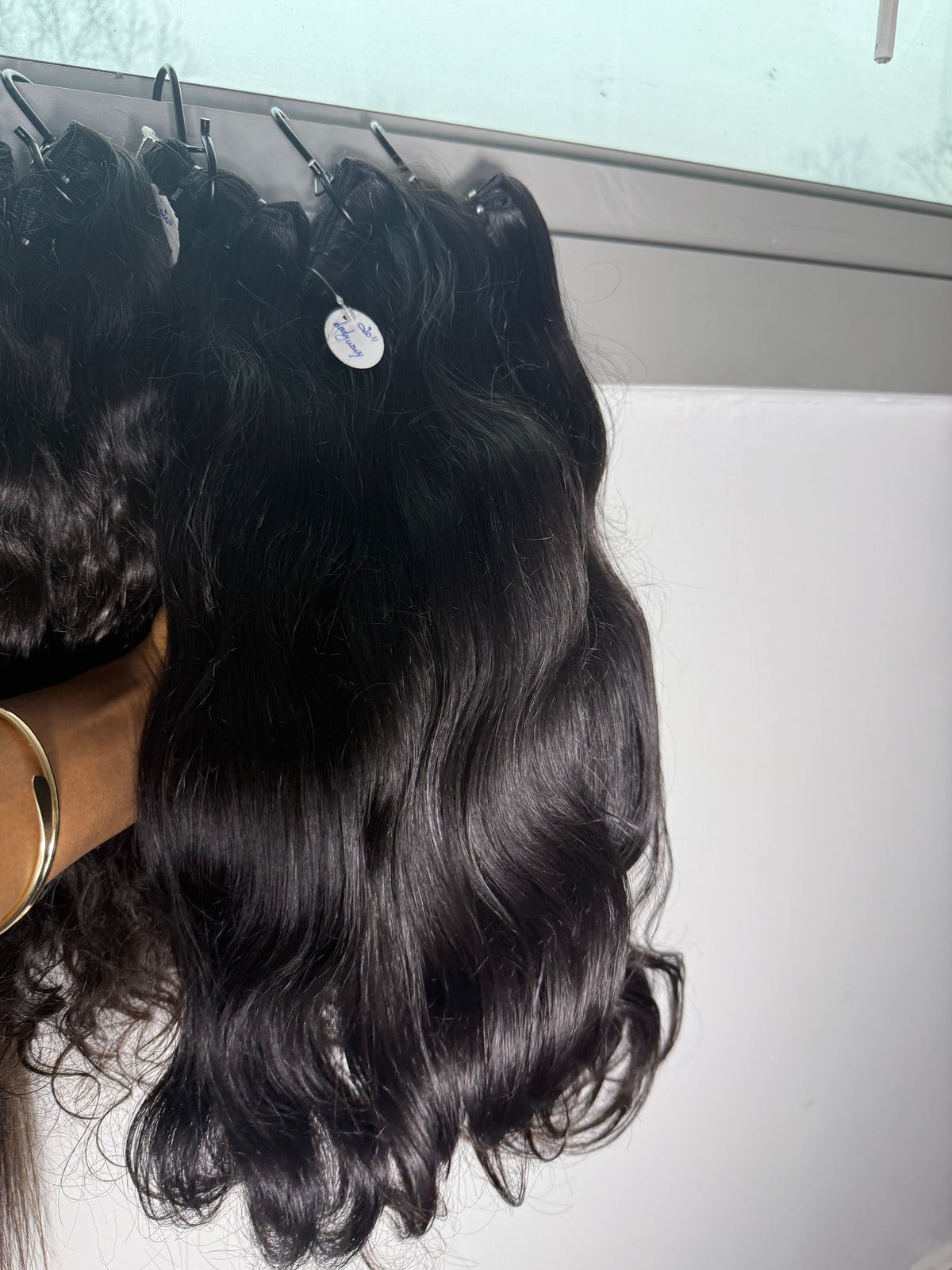 T-RAW Body Wave Bundles image 0